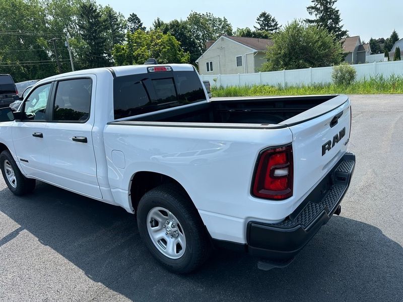 2025 RAM 1500 Tradesman Crew Cab 4x4 5