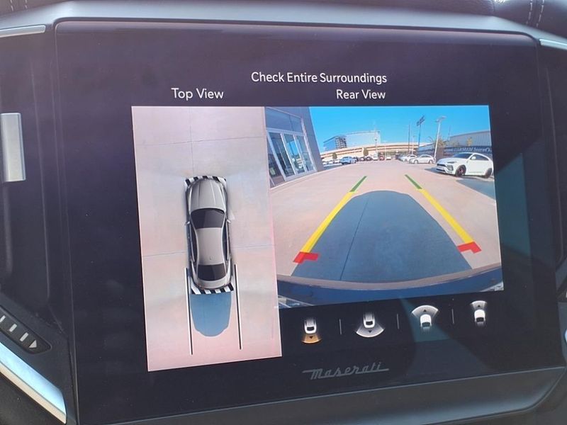Used 2022 Maserati Ghibli Modena Q4Image 6