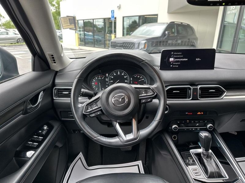2023 Mazda CX-5 2.5 S Premium PackageImage 24