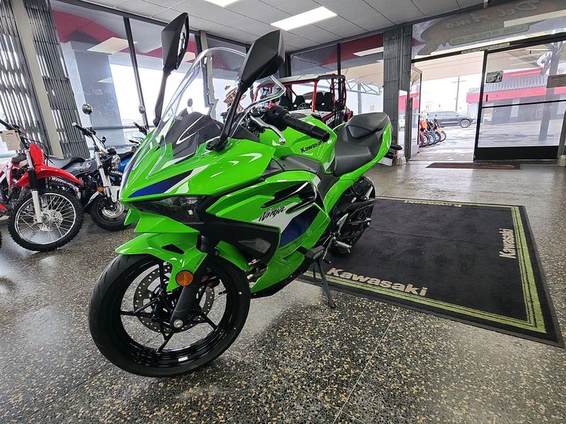 New 2026 Kawasaki NINJA 500 SE ABS Image 16