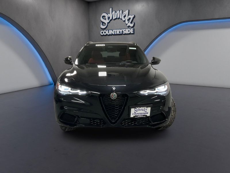 New 2026 Alfa Romeo Stelvio AwdImage 9