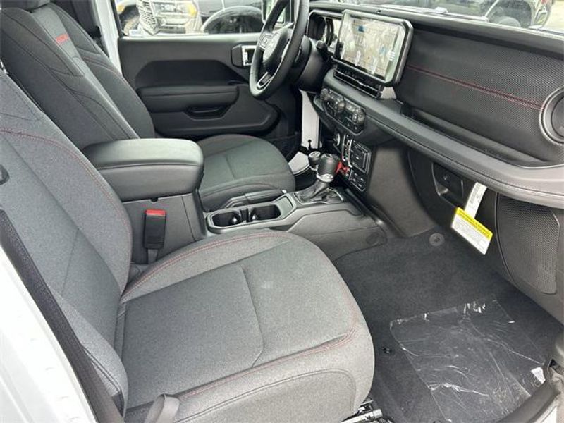 New 2026 Jeep Wrangler 4-door RubiconImage 12