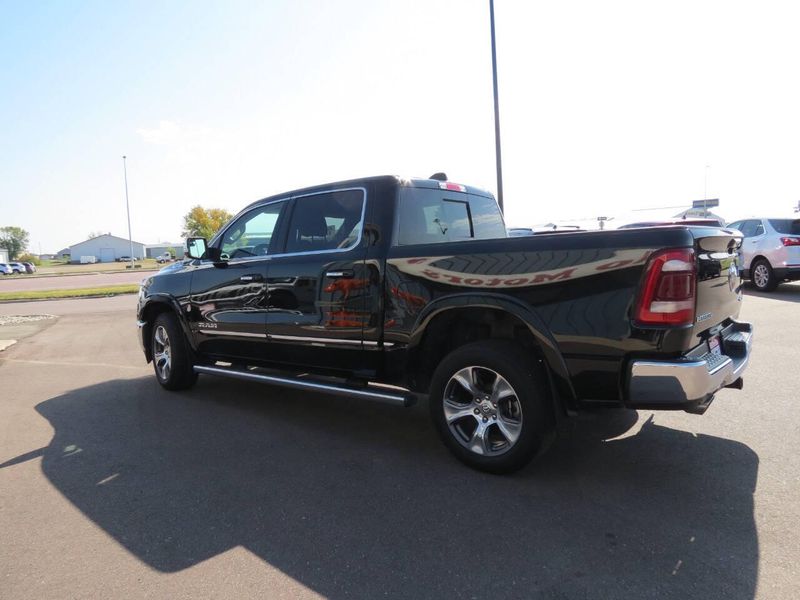 2020 RAM 1500 Laramie 4x4 4dr Crew Cab 5.6 ft. SB PickupImage 6