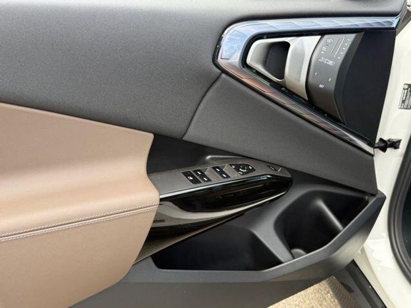 New 2026 BMW X3 30 xDriveImage 15