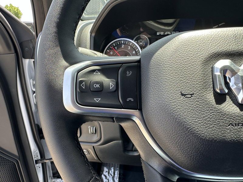 2025 RAM 1500 Big HornImage 17