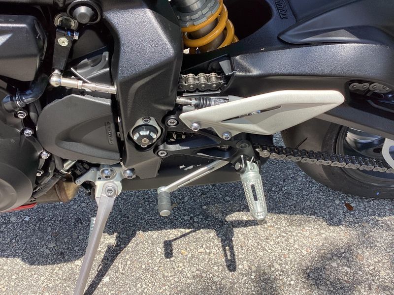 2025 Triumph Street Triple 765 RS