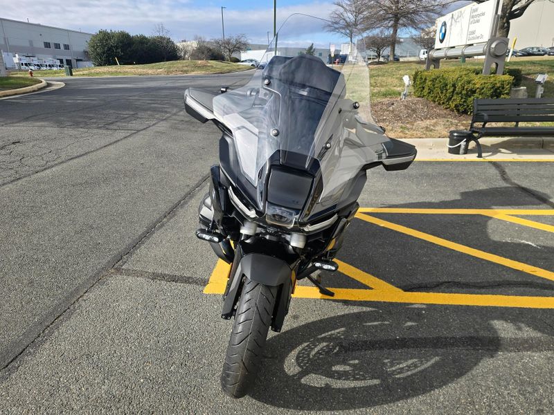 New 2026 BMW R1300RT Image 3