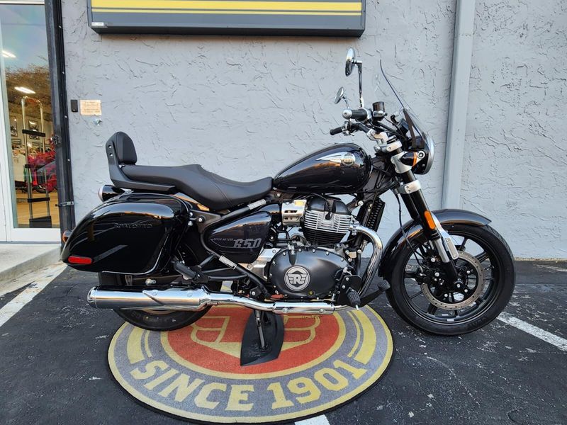 New 2024 Royal Enfield SUPER METEOR Image 11