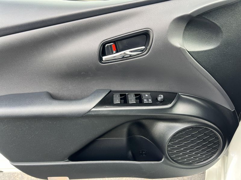 2019 Toyota Prius Prime PlusImage 5