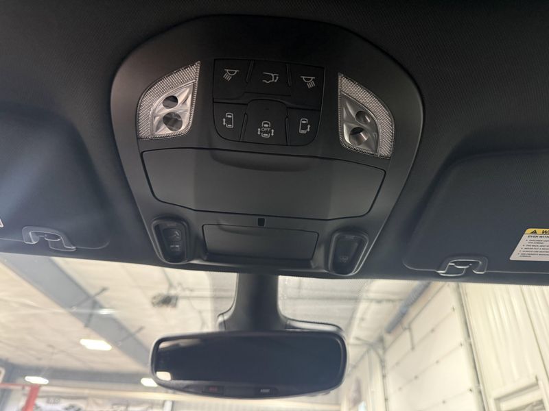 New 2026 Chrysler Pacifica LimitedImage 26