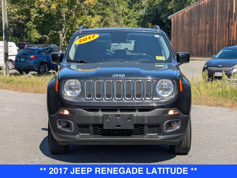 2017 Jeep Renegade Latitude North Edition photo 4