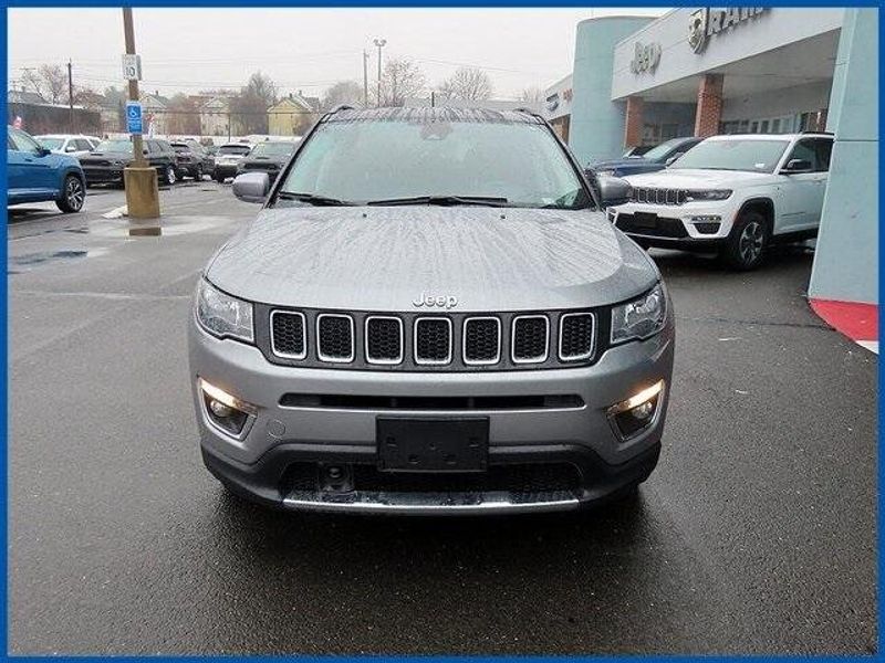 2021 Jeep Compass LimitedImage 3