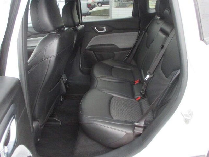 Used 2024 Jeep Compass LatitudeImage 22
