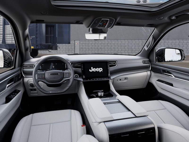 2026 Jeep Grand Wagoneer 4x4Image 14