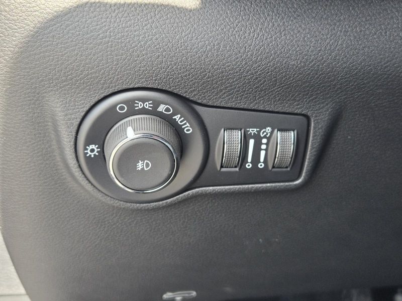New 2026 Jeep Compass Limited Altitude 4x4
