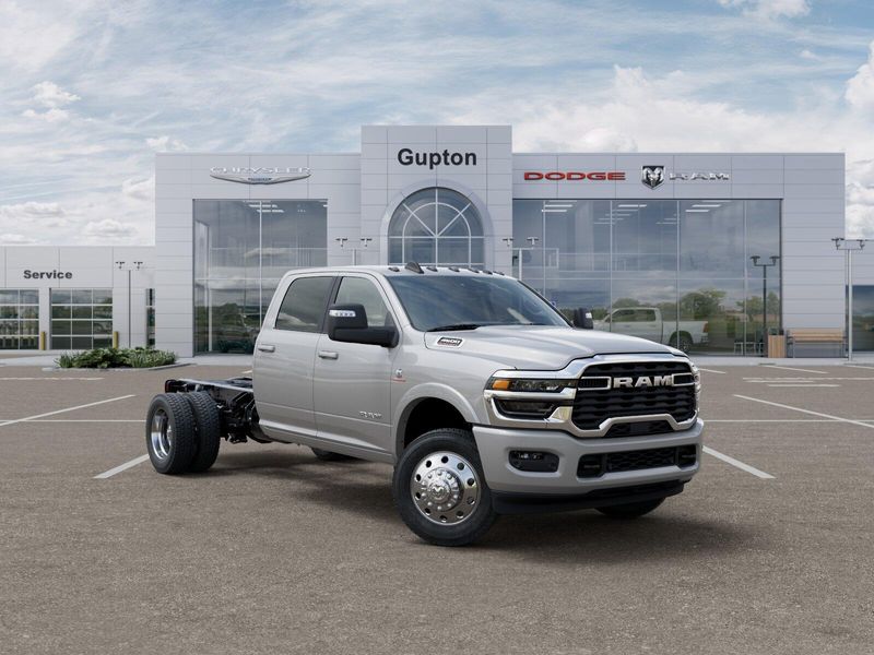 New 2026 RAM 4500 Big Horn Chassis Crew Cab 4x4 60
