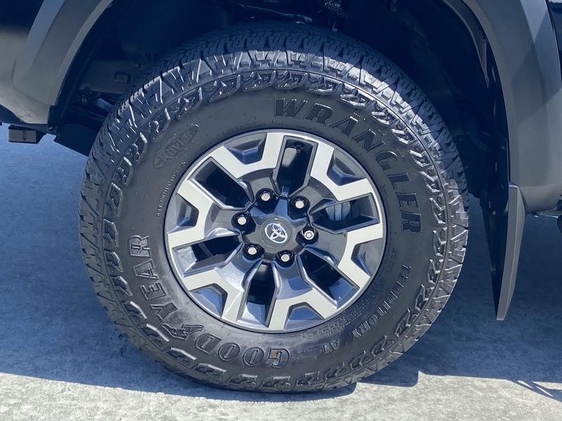 Used 2023 Toyota Tacoma TRD Off-RoadImage 8