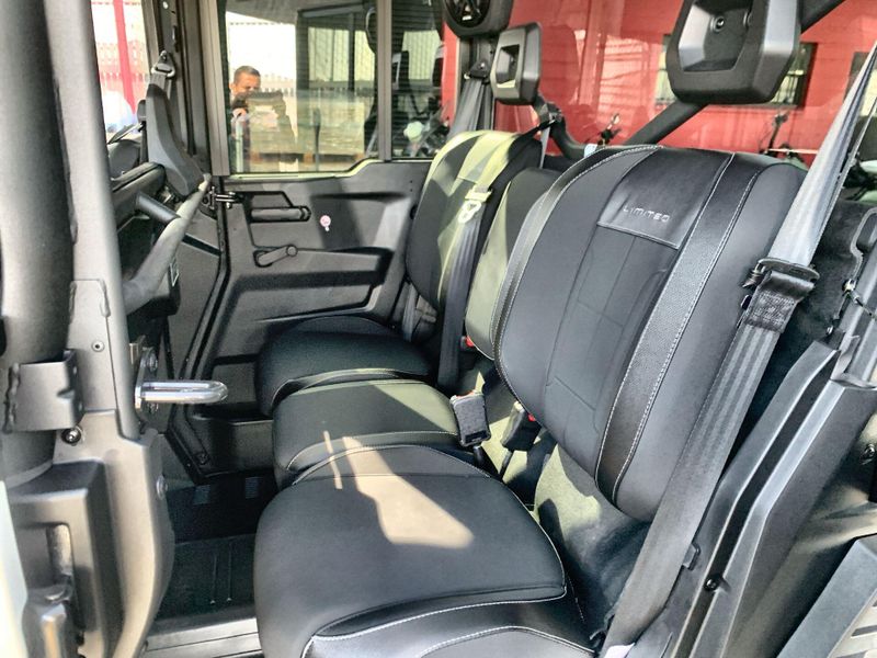 New 2026 Can-Am DEFENDER MAX LIMITED CAB HD11 Image 13