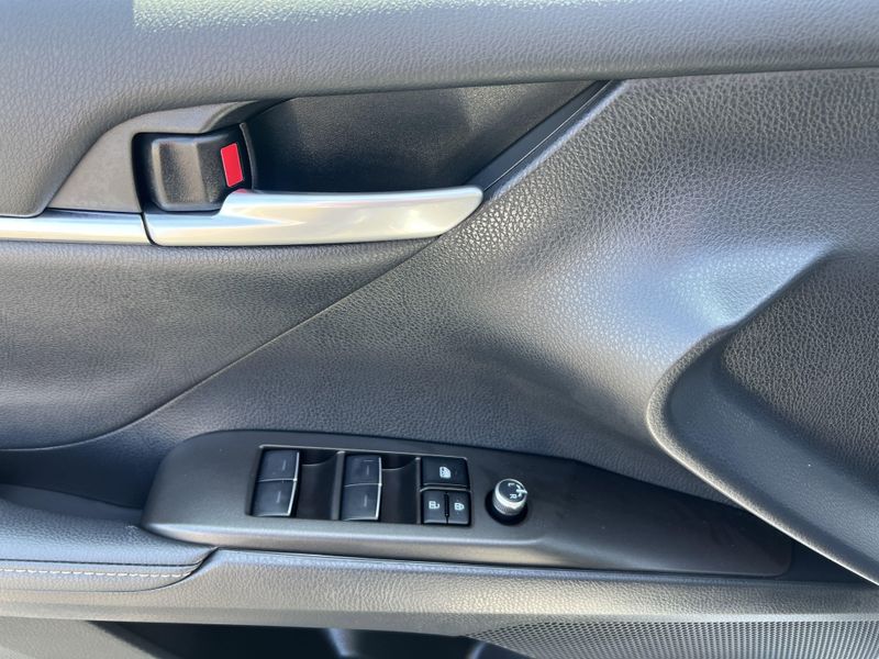 Used 2024 Toyota Camry Hybrid XSEImage 8
