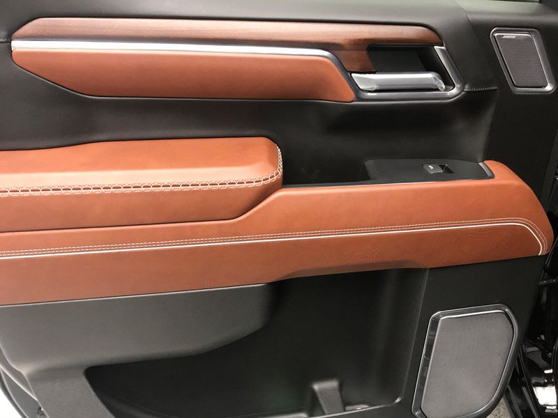2023 GMC Sierra 1500 Denali UltimateImage 17