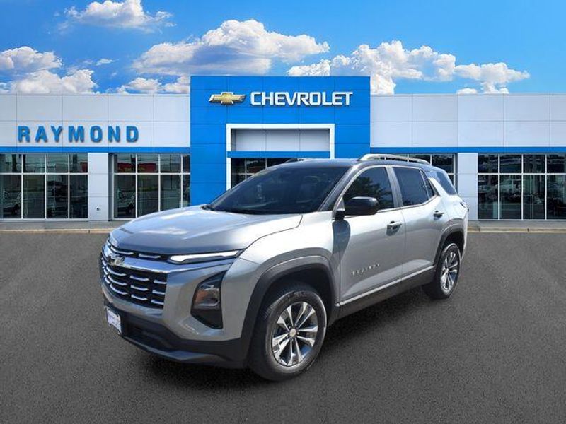 New 2027 Chevrolet Equinox LTImage 8