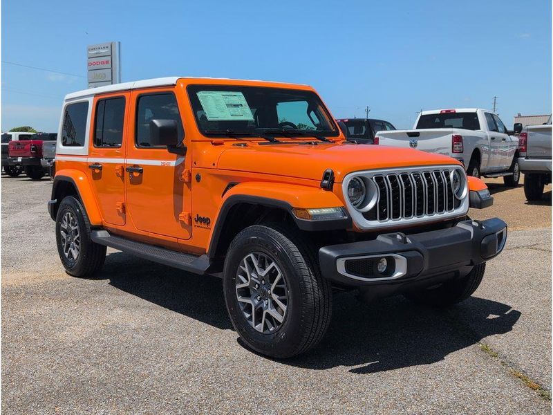 New 2026 Jeep Wrangler 4-door SaharaImage 7