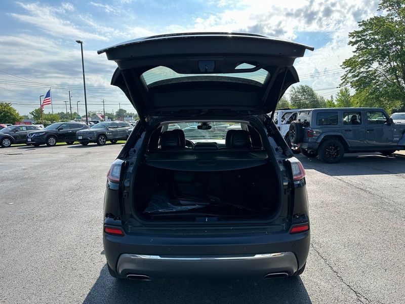 2019 Jeep Cherokee LimitedImage 17