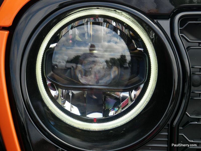New 2025 Jeep Wrangler 4-door WillysImage 15
