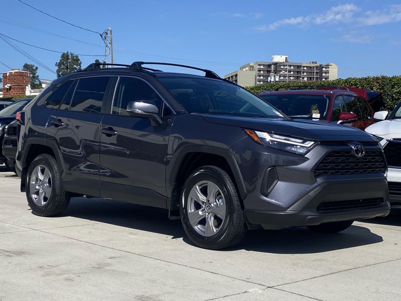 New 2025 Toyota RAV4 Hybrid XLEImage 2