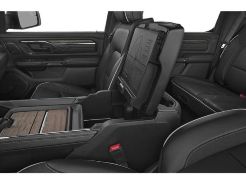 2026 RAM 1500 Limited Crew Cab 4x4 5