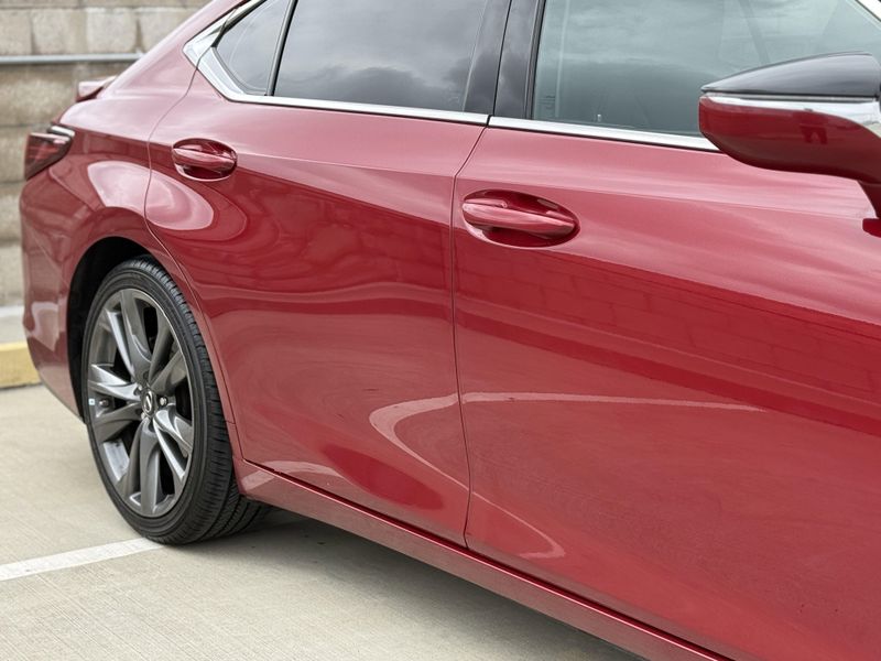 2021 Lexus ES 350 F-SPORTImage 5