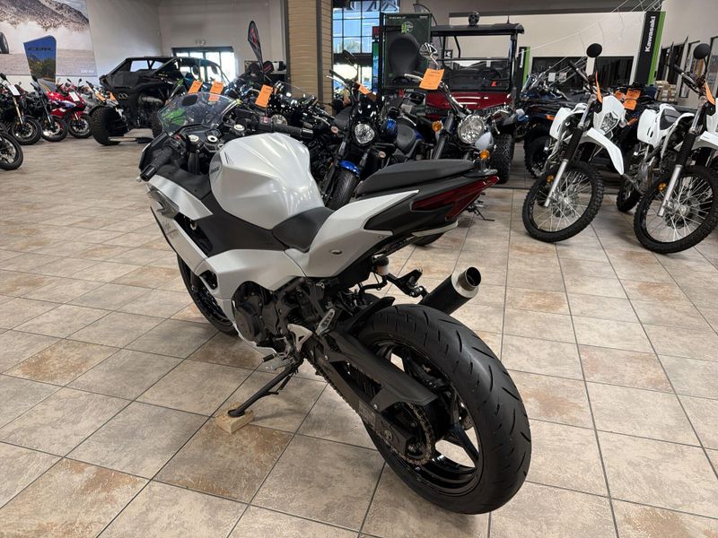 Used 2025 Kawasaki NINJA 500 Image 15