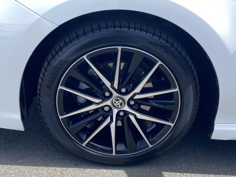 2021 Toyota Camry SEImage 10