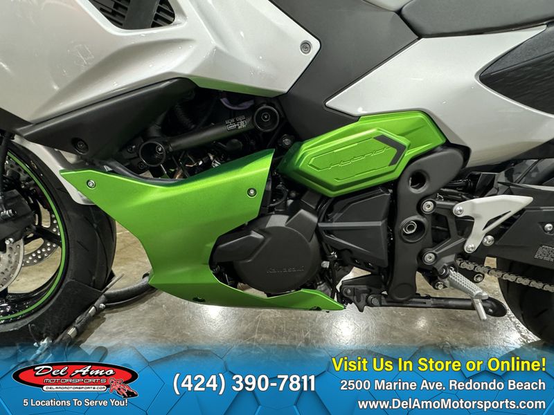 2024 Kawasaki NINJA 7 HYBRID ABSImage 11