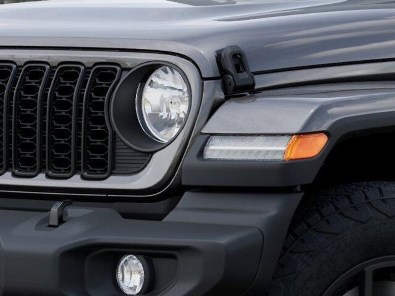 New 2026 Jeep Wrangler 4-door California EditionImage 10