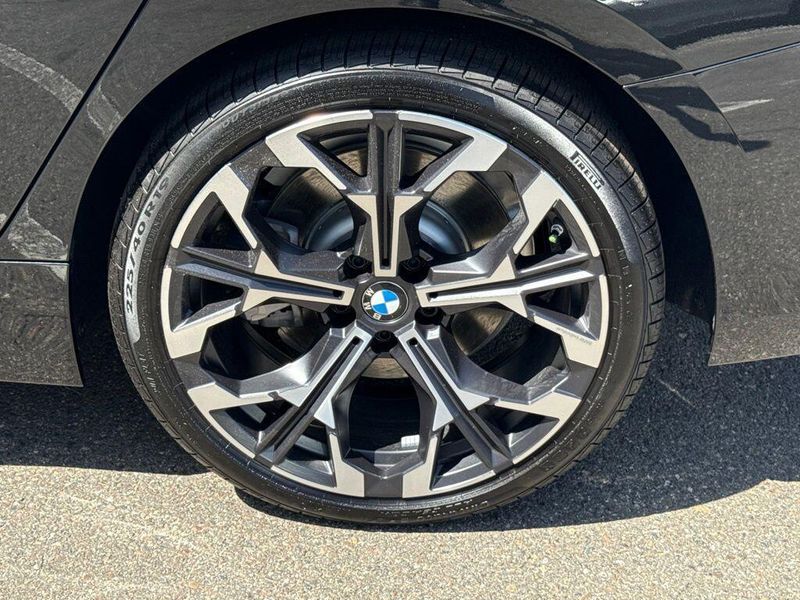 New 2026 BMW 3 Series 330iImage 14