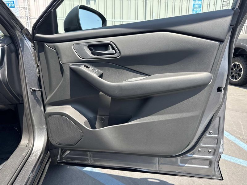 Used 2024 Nissan Rogue AWD S