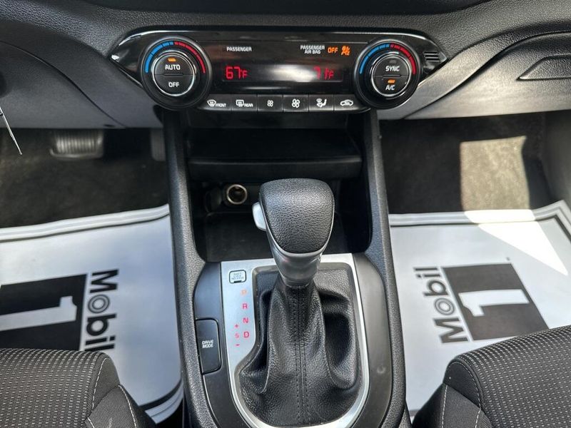 2019 Kia Forte LXSImage 29