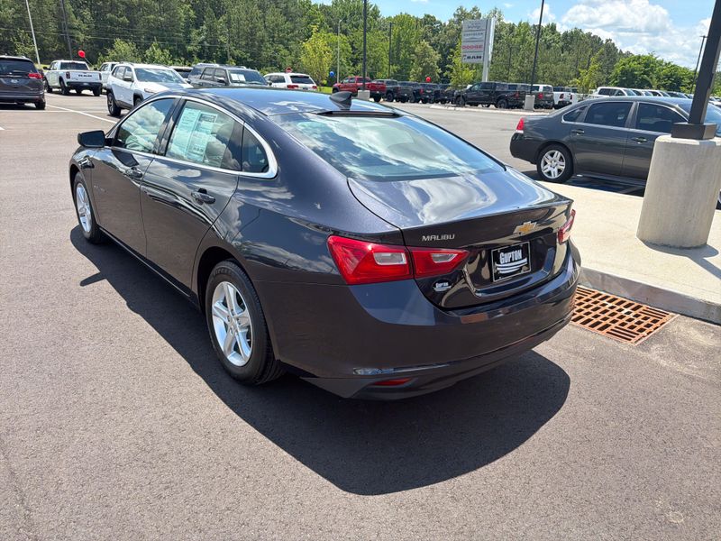 Used 2023 Chevrolet Malibu LSImage 18
