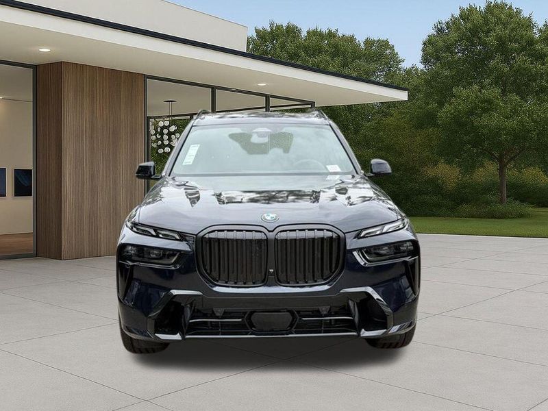 New 2026 BMW X7 xDrive40iImage 4