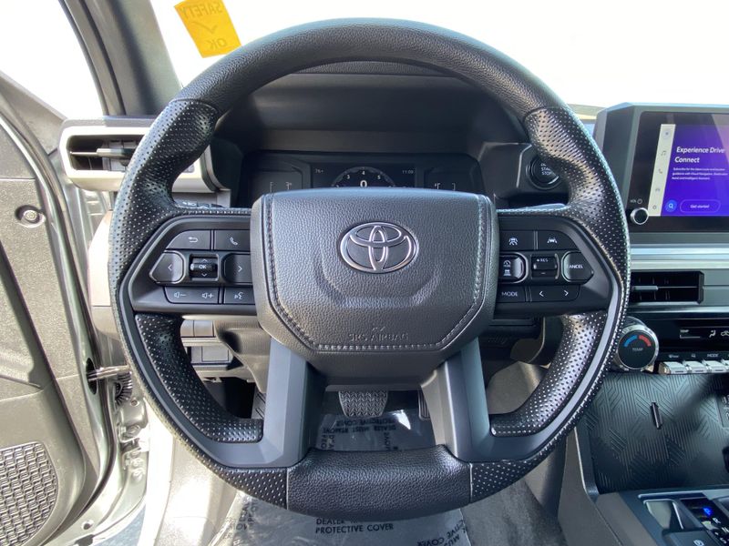 Used 2025 Toyota Tacoma SR5Image 25