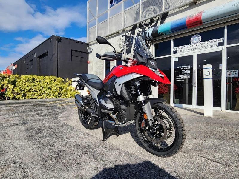 2026 BMW R 1300 GSImage 9