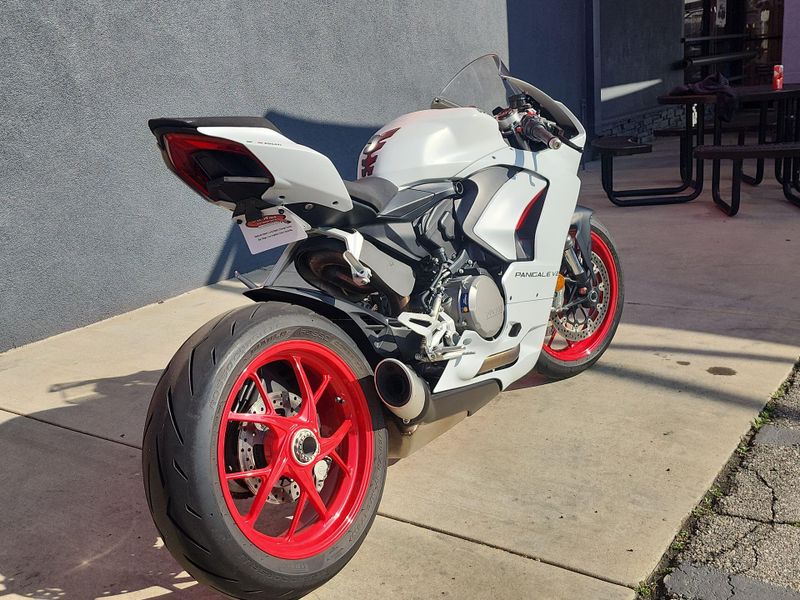 Used 2023 Ducati Panigale V2 Image 12