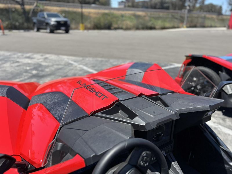 New 2025 Polaris SLINGSHOT S AUTODRIVE Image 19
