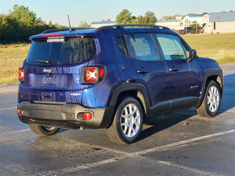 2020 Jeep Renegade LatitudeImage 6