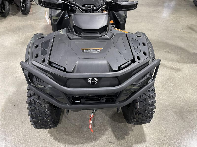 New 2026 Can-Am OUTLANDER MAX BACKCOUNTRY 1000R Image 14