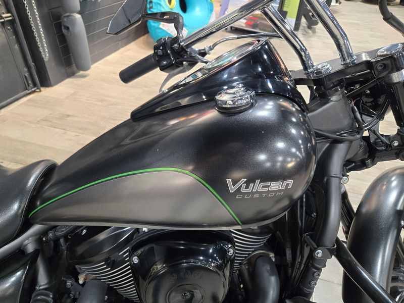 2017 Kawasaki VULCAN 900 CUSTOM Image 12