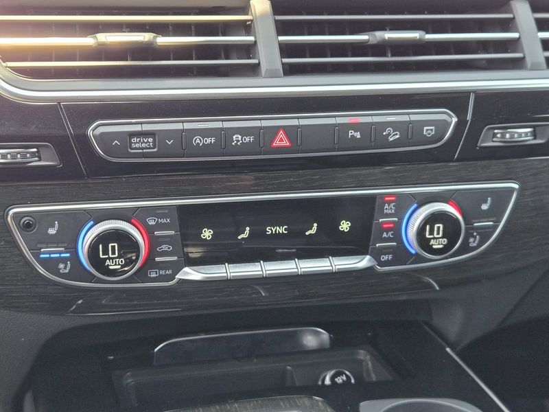 Used 2018 Audi Q7 3.0 TFSI Prestige
