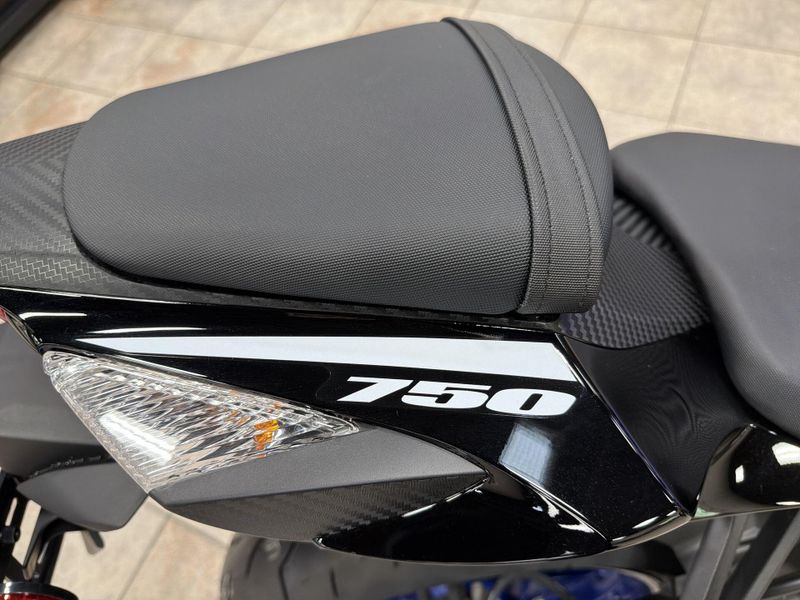 New 2026 Suzuki GSX-R750Z 40TH ANNIVERSARY EDITION Image 27