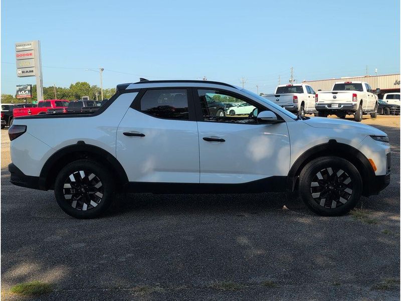 Used 2025 Hyundai Santa Cruz SELImage 6